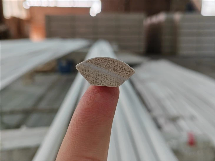 Gesso Trim Gruntēta Quadrant Molding